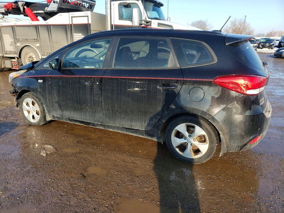 2015 Kia Rondo მანქანა იყიდება აუქციონზე, vin: KNAHT8A34F7093779, აუქციონის ნომერი: 77475455