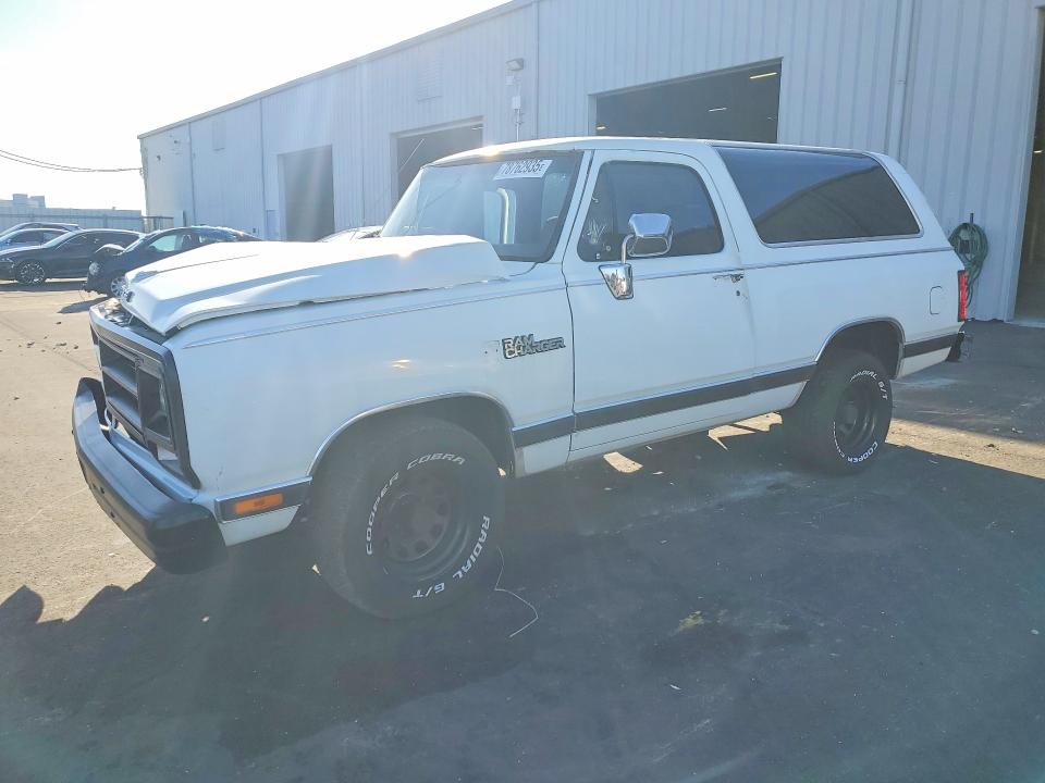 1989 Dodge Ramcharger მანქანა იყიდება აუქციონზე, vin: 3B4GE07Y9KM951371, აუქციონის ნომერი: 78762935