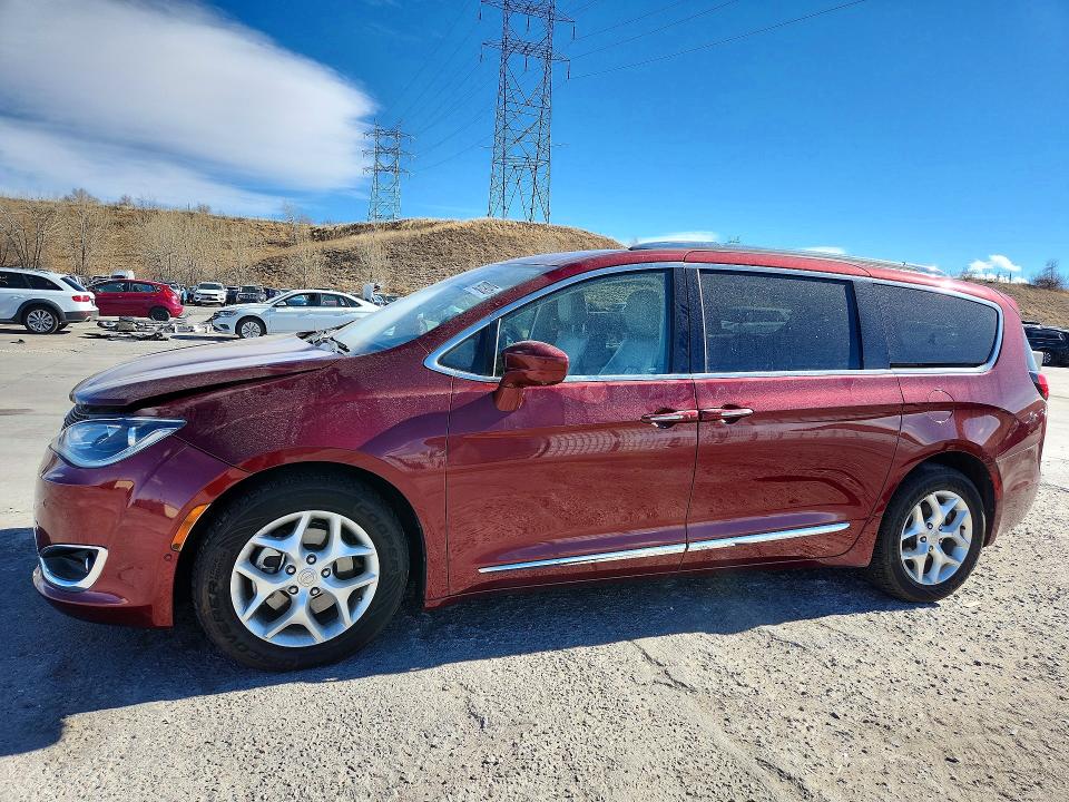 79233935 :رقم المزاد ، 2C4RC1EG8JR111591 vin ، 2018 Chrysler Pacifica مزاد بيع
