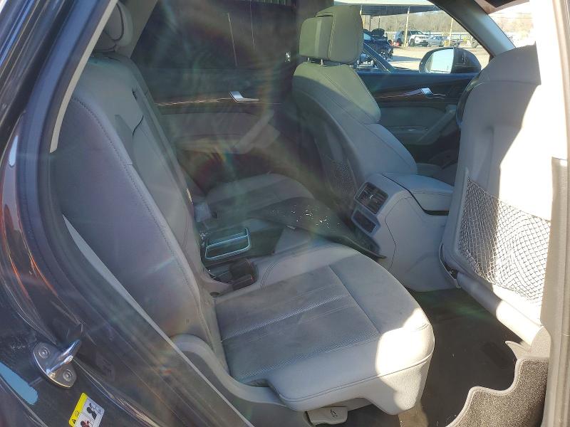76017495 :رقم المزاد ، WA1BAAFY4M2010205 vin ، 2021 Audi Q5 Premium مزاد بيع