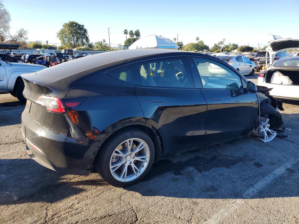 Aukcja sprzedaży 2024 Tesla Model Y, vin: 7SAYGDEEXRA236129, numer aukcji: 75615015