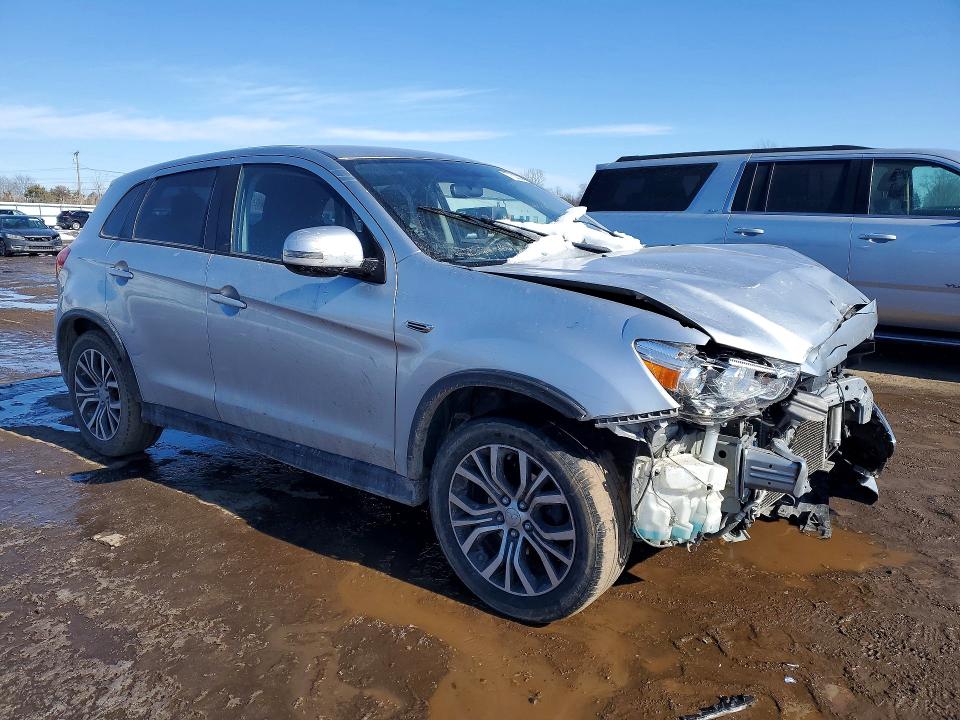 77332395 :رقم المزاد ، JA4AP3AU0JU024953 vin ، 2018 Mitsubishi Outlander Sport مزاد بيع