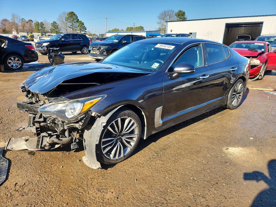 2019 Kia Stinger მანქანა იყიდება აუქციონზე, vin: KNAE15LA5K6052905, აუქციონის ნომერი: 75646245