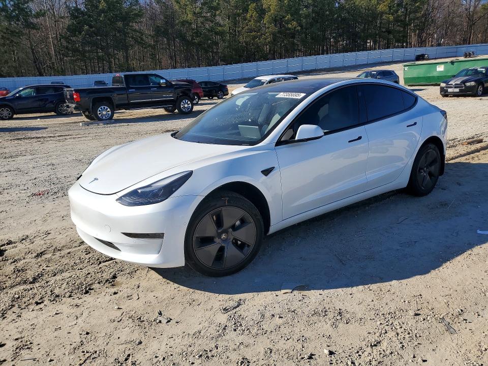 Продажа на аукционе авто 2022 Tesla Model 3, vin: 5YJ3E1EA8NF337742, номер лота: 77355695