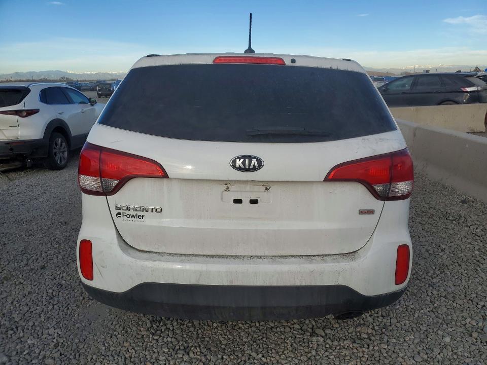 2015 Kia Sorento მანქანა იყიდება აუქციონზე, vin: 5XYKTCA67FG559603, აუქციონის ნომერი: 75885065