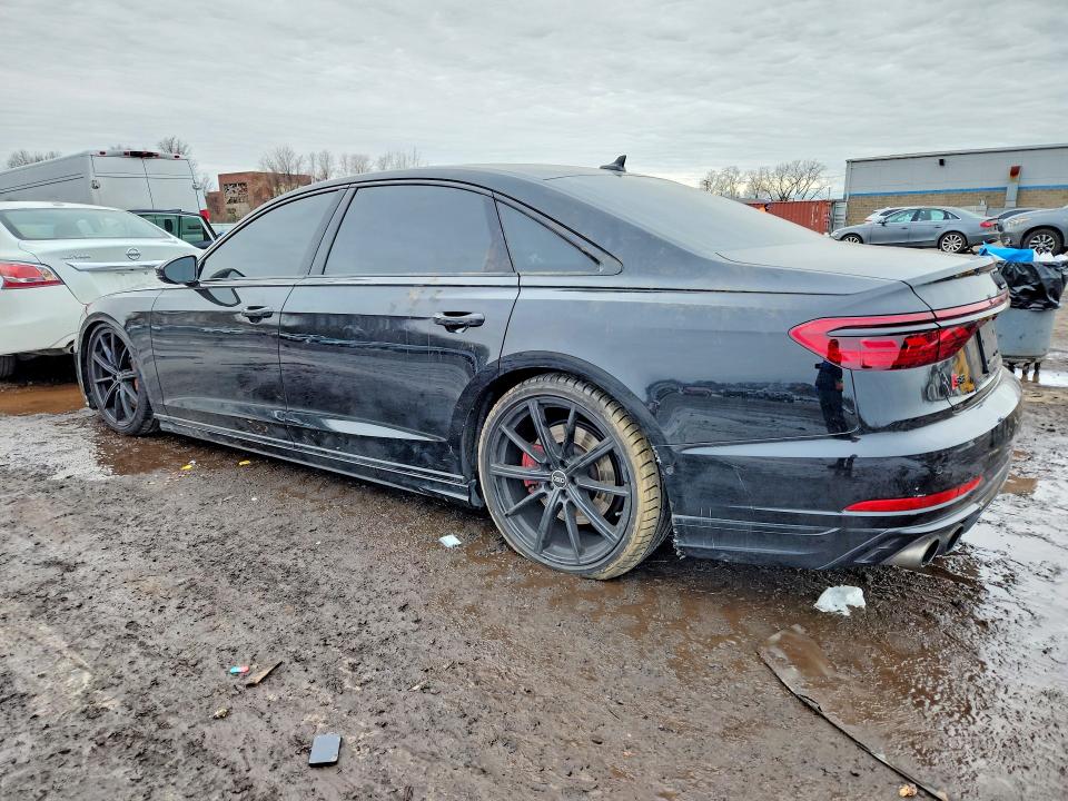 Продажа на аукционе авто 2023 Audi S8, vin: WAULSAF89PN012152, номер лота: 90234355