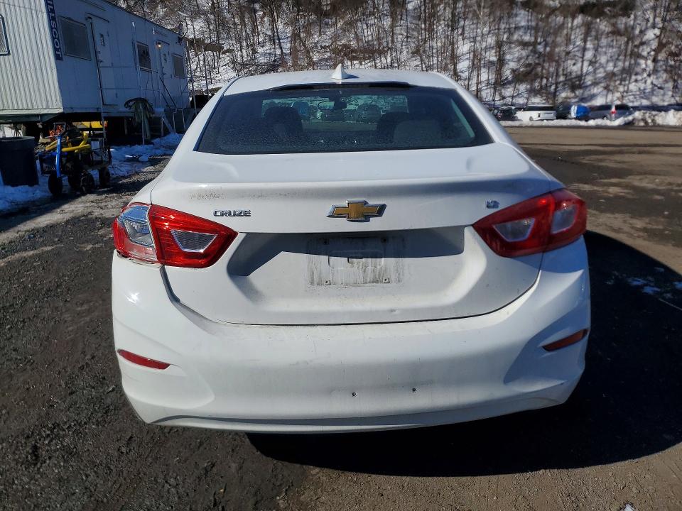 77406045 :رقم المزاد ، 1G1BE5SM7H7228807 vin ، 2017 Chevrolet Cruze مزاد بيع
