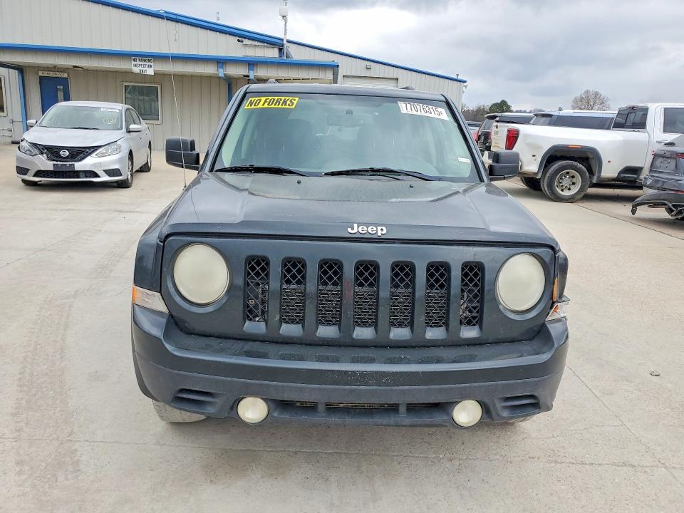 77076315 :رقم المزاد ، 1C4NJPFB9DD166150 vin ، 2013 Jeep Patriot مزاد بيع