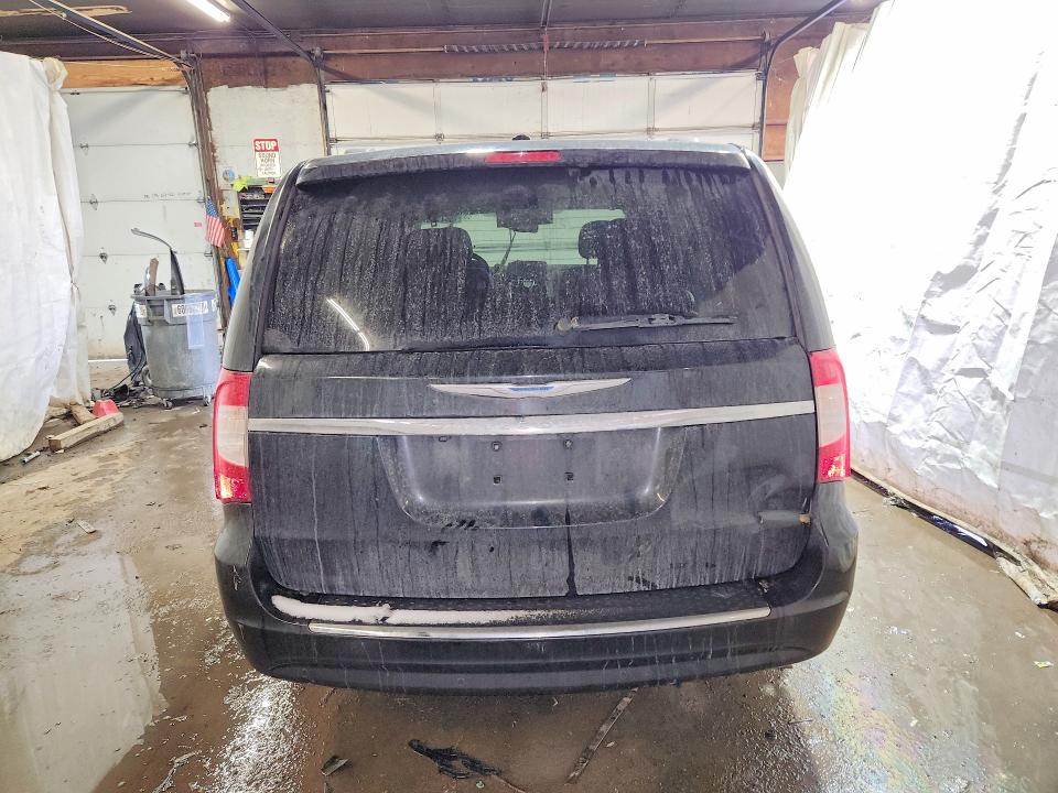2015 Chrysler Town & Country მანქანა იყიდება აუქციონზე, vin: 2C4RC1CG7FR663111, აუქციონის ნომერი: 75643025