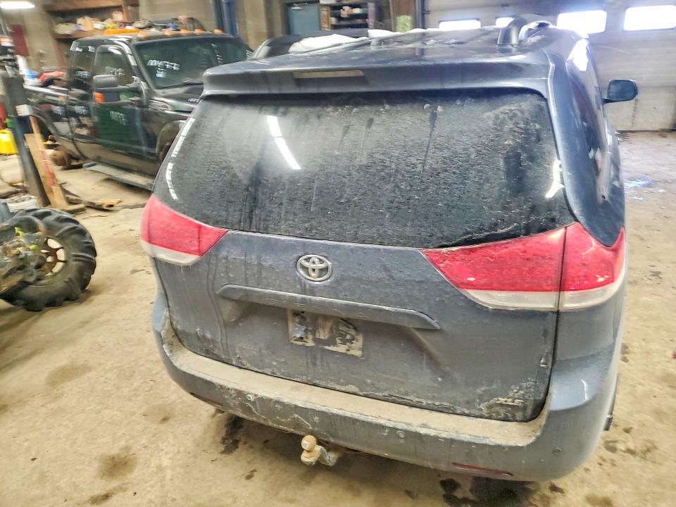 Продажа на аукционе авто 2013 Toyota Sienna, vin: 5TDYK3DC7DS341420, номер лота: 73839885