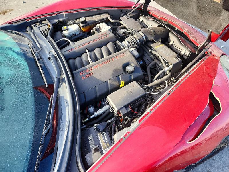 76003675 :رقم المزاد ، 1G1YY24UX55113638 vin ، 2005 Chevrolet Corvette مزاد بيع