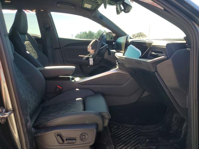 76345445 :رقم المزاد ، WA125AGU1S2101378 vin ، 2025 Audi Sq5 مزاد بيع