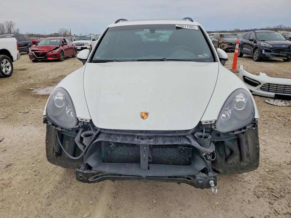 78077905 :رقم المزاد ، WP1AD2A25DLA71668 vin ، 2013 Porsche Cayenne مزاد بيع