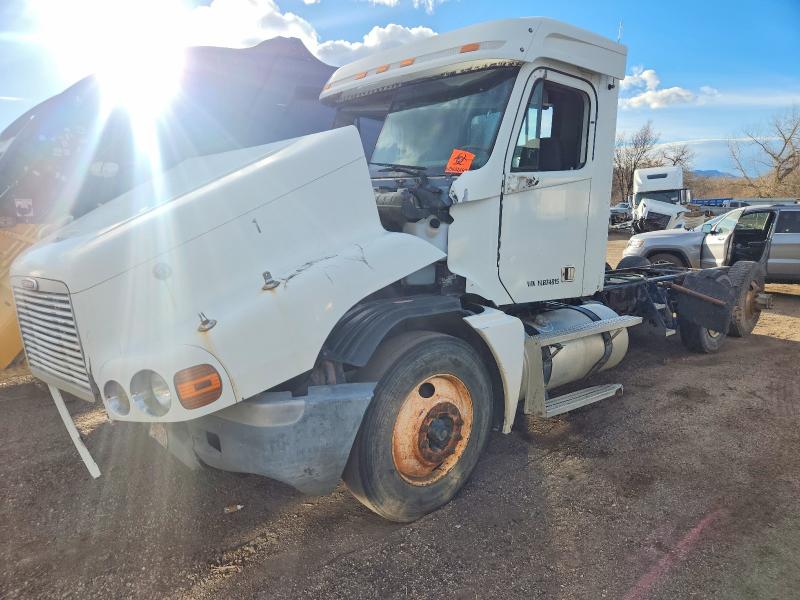 Продажа на аукционе авто 2000 Freightliner Conventional, vin: 1FUYSSEB5YLB74915, номер лота: 77254525