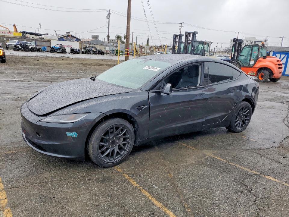 2025 Tesla Model 3 მანქანა იყიდება აუქციონზე, vin: 5YJ3E1EA3SF976350, აუქციონის ნომერი: 77609045