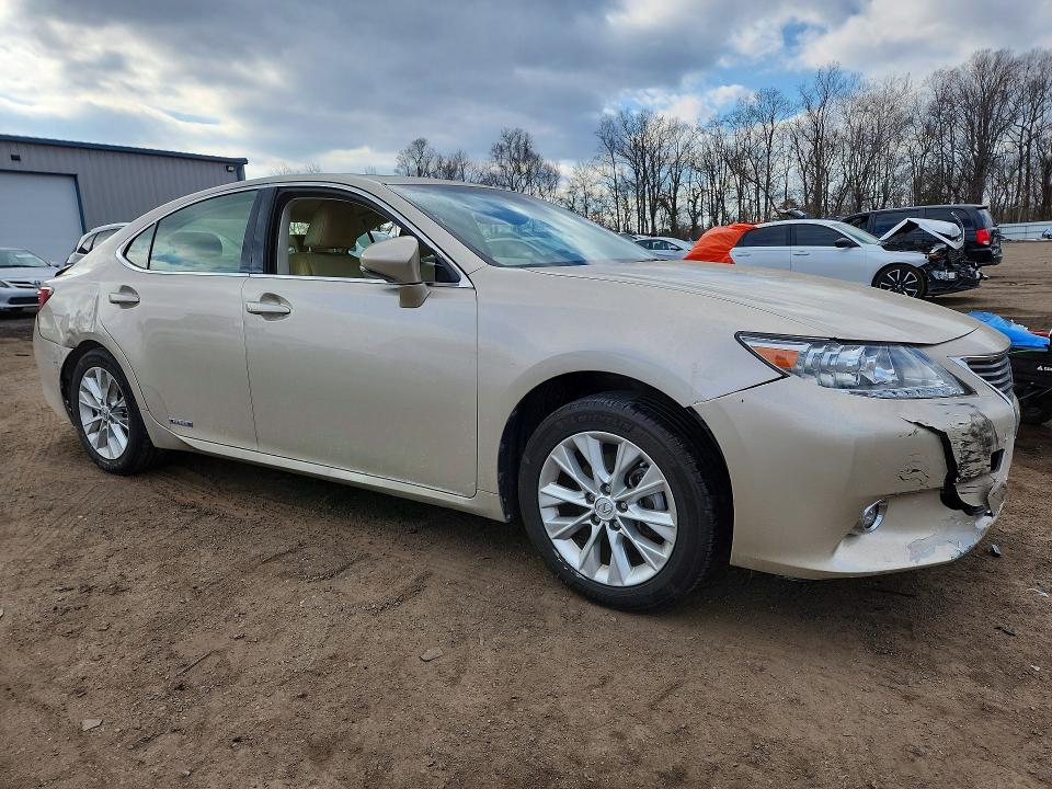 77291235 :رقم المزاد ، JTHBW1GG6F2099905 vin ، 2015 Lexus Es مزاد بيع