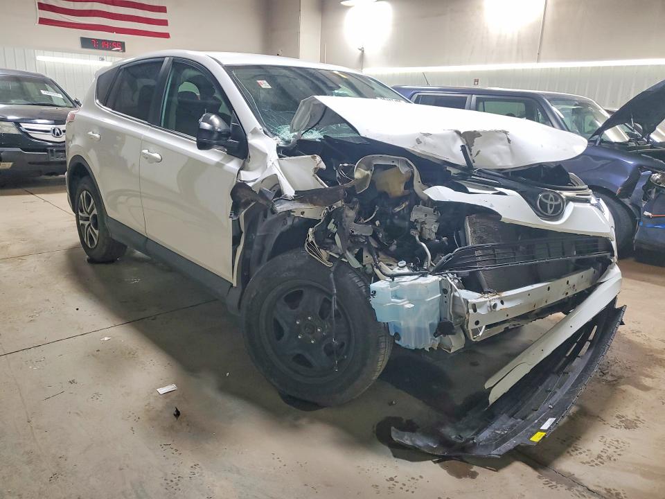 78165495 :رقم المزاد ، 2T3BFREV3JW725265 vin ، 2018 Toyota Rav4 مزاد بيع