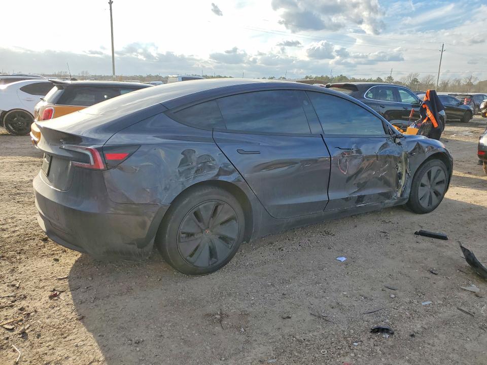 2024 Tesla Model 3 მანქანა იყიდება აუქციონზე, vin: 5YJ3E1EA4RF765779, აუქციონის ნომერი: 75768755