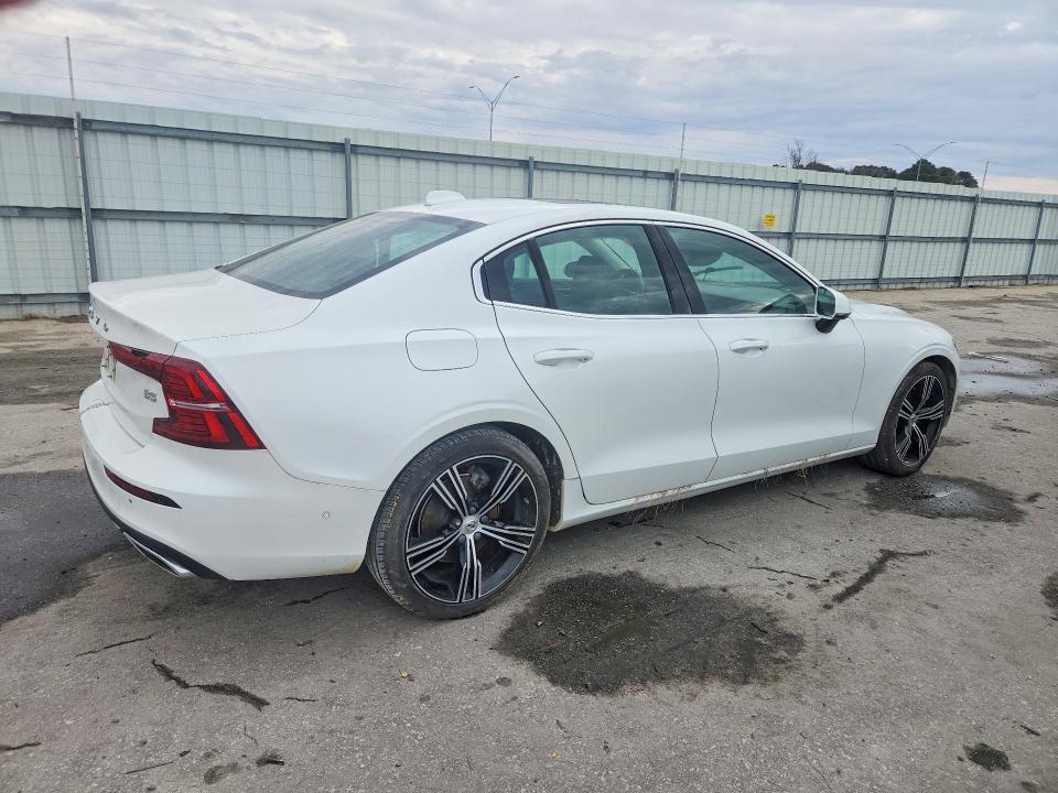 Aukcja sprzedaży 2022 Volvo S60 B5 Ins, vin: 7JRL12FLXNG165397, numer aukcji: 76287685