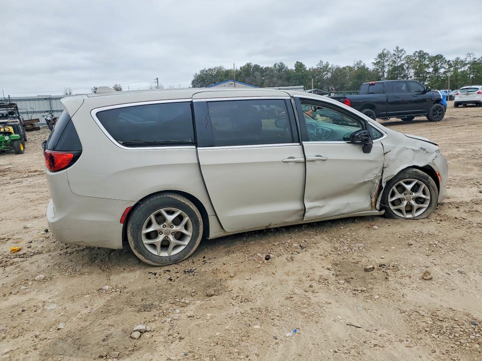 2017 Chrysler Pacifica მანქანა იყიდება აუქციონზე, vin: 2C4RC1BG0HR768254, აუქციონის ნომერი: 77364455