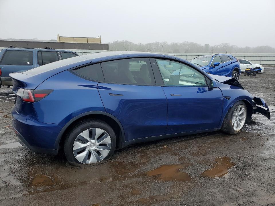 Продаж на аукціоні авто 2023 Tesla Model Y, vin: 7SAYGDEE4PF667355, номер лоту: 77519775