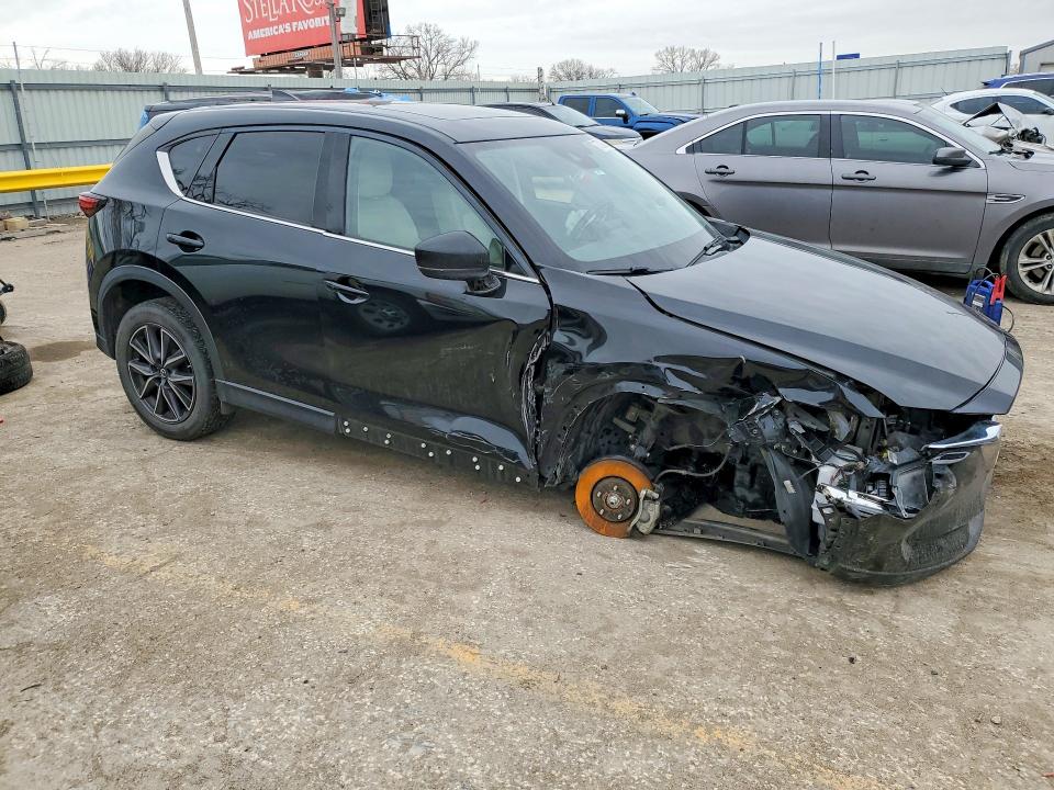 Продажа на аукционе авто 2018 Mazda Cx-5, vin: JM3KFADM4J1338336, номер лота: 77720905