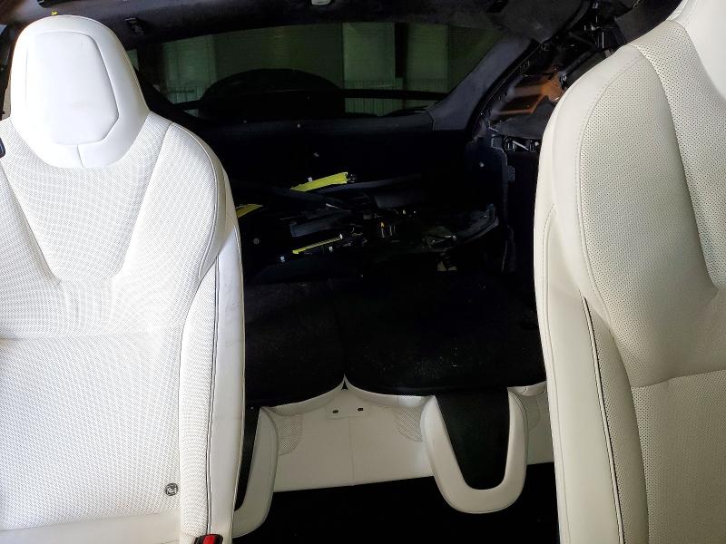 Продажа на аукционе авто 2022 Tesla Model X, vin: 7SAXCBE63NF332377, номер лота: 75734975