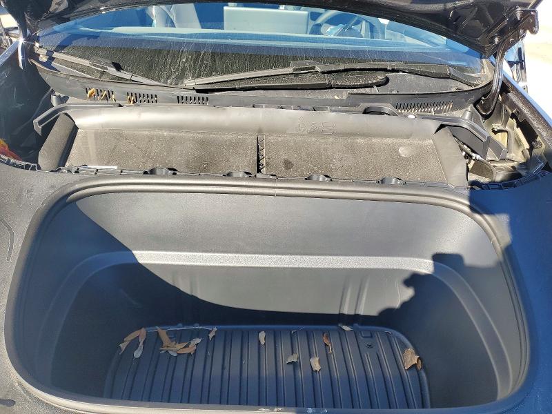 75942615 :رقم المزاد ، 7SAYGDED1TA474336 vin ، 2026 Tesla Model Y مزاد بيع