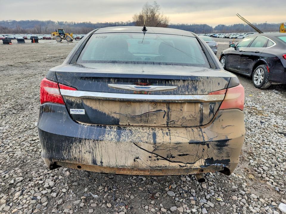 Продажа на аукционе авто 2012 Chrysler 200, vin: 1C3CCBAB8CN125176, номер лота: 77650145