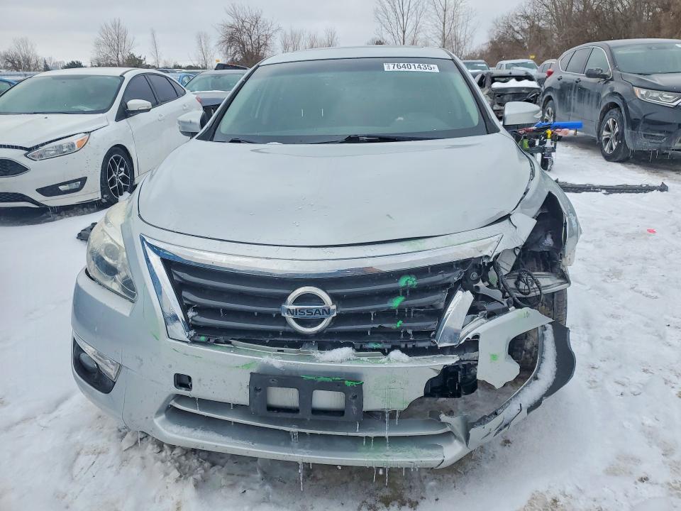 Продажа на аукционе авто 2015 Nissan Altima 2.5, vin: 1N4AL3AP8FN364046, номер лота: 76401435