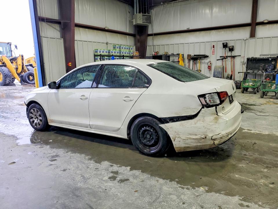 78865785 :رقم المزاد ، 3VW267AJ9GM390558 vin ، 2016 Volkswagen Jetta مزاد بيع