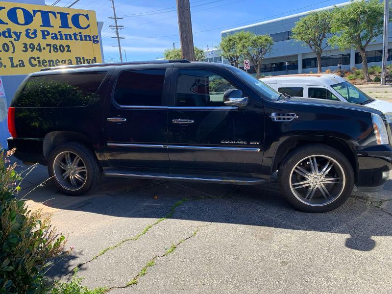 2011 Cadillac Escalade მანქანა იყიდება აუქციონზე, vin: 1GYS3GEF3BR269222, აუქციონის ნომერი: 78325795