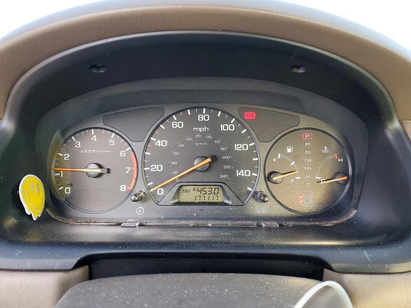 1998 Honda Accord მანქანა იყიდება აუქციონზე, vin: 1HGCG5649WA096439, აუქციონის ნომერი: 78765435