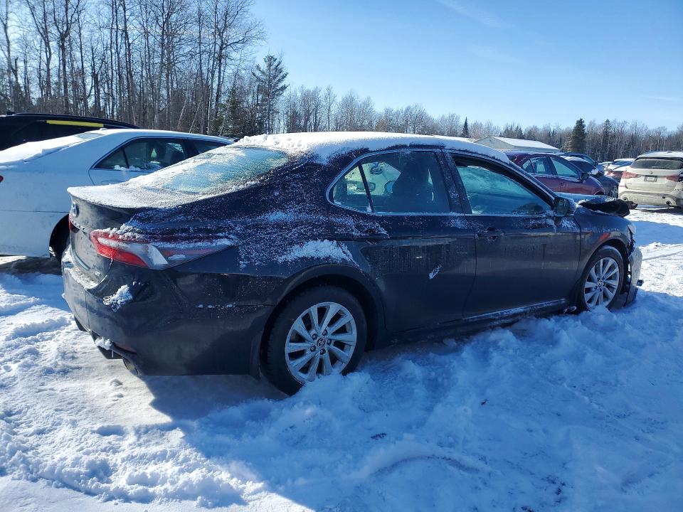 Продажа на аукционе авто 2021 Toyota Camry, vin: 4T1G11AK7MU586143, номер лота: 75829305
