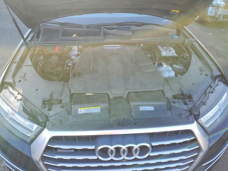 2018 Audi Q7 მანქანა იყიდება აუქციონზე, vin: WA1LHAF71JD046036, აუქციონის ნომერი: 78895705