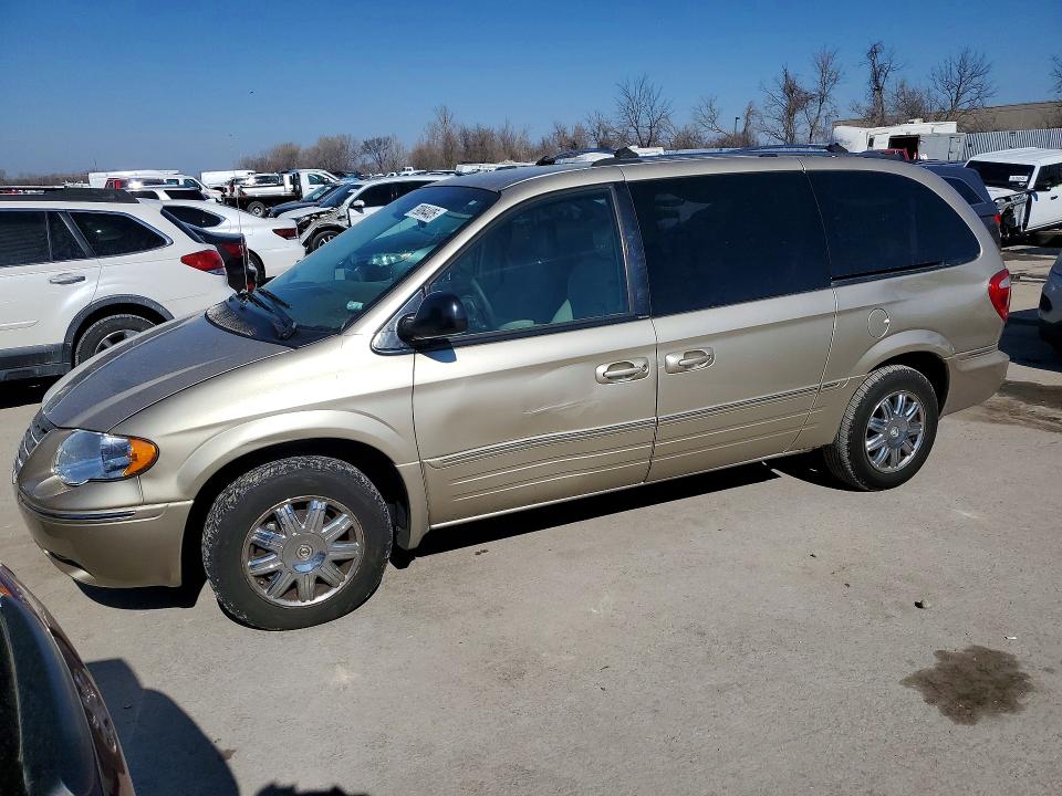Продажа на аукционе авто 2005 Chrysler Town & Country, vin: 2C8GP64L75R322907, номер лота: 79064405