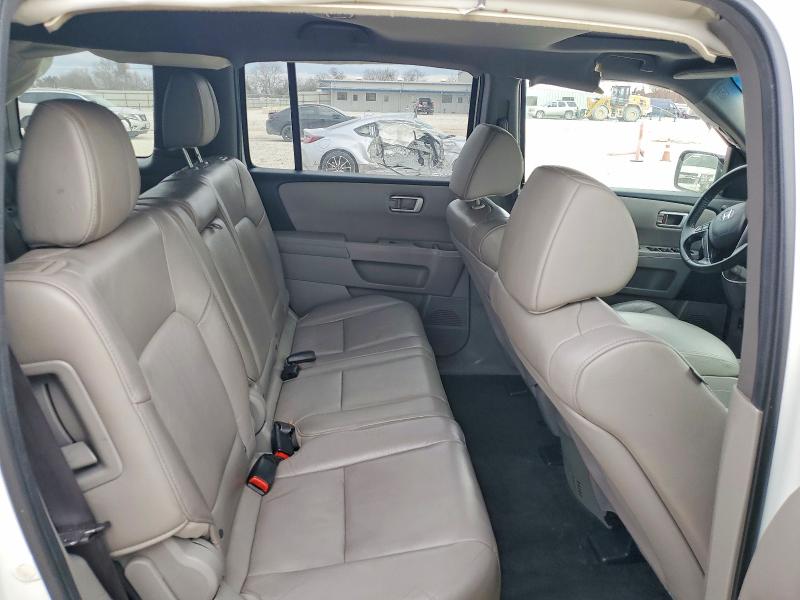74039725 :رقم المزاد ، 5FNYF3H50CB017101 vin ، 2012 Honda Pilot مزاد بيع
