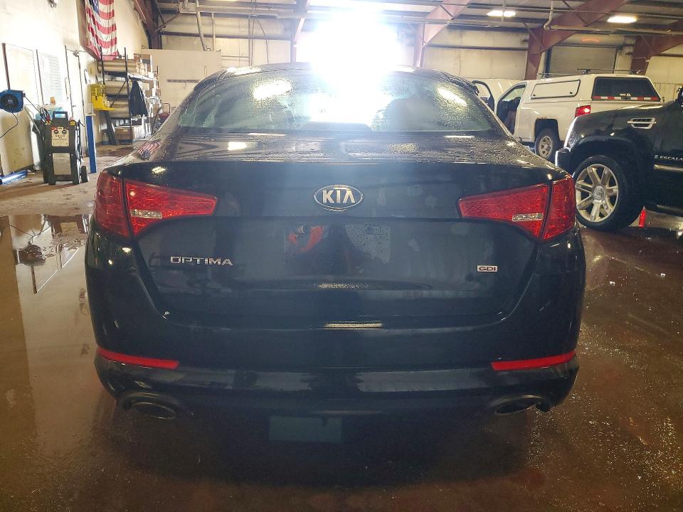 2013 Kia Optima მანქანა იყიდება აუქციონზე, vin: KNAGM4A76D5308804, აუქციონის ნომერი: 76707695