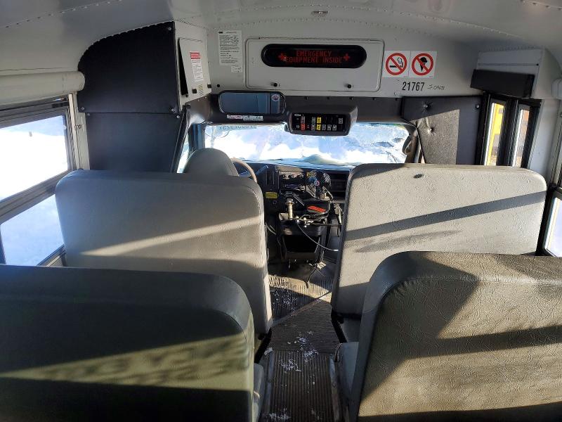 75952925 :رقم المزاد ، 1GB3G3BG0B1170283 vin ، 2011 Chevrolet Express Cutaway مزاد بيع