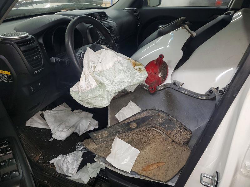 Продаж на аукціоні авто 2015 Kia Soul, vin: KNDJN2A26F7776229, номер лоту: 78970535