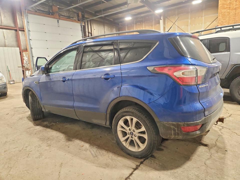 2017 Ford Escape მანქანა იყიდება აუქციონზე, vin: 1FMCU9G91HUA95274, აუქციონის ნომერი: 75689065