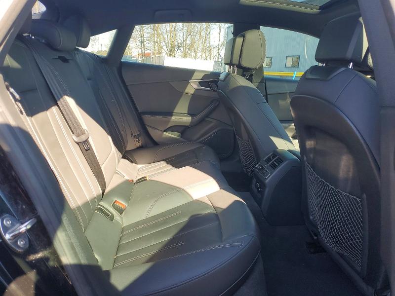 79276425 :رقم المزاد ، WAUCNCF5XLA009562 vin ، 2020 Audi A5 مزاد بيع