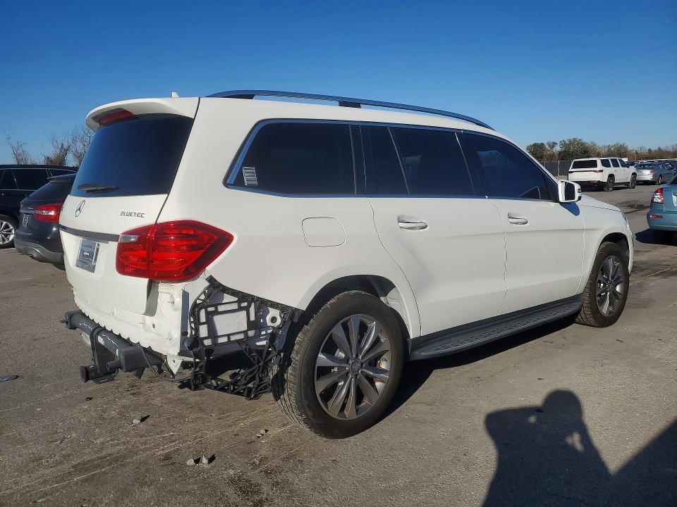Продажа на аукционе авто 2015 Mercedes-benz Gl, vin: 4JGDF2EE8FA531297, номер лота: 78431435
