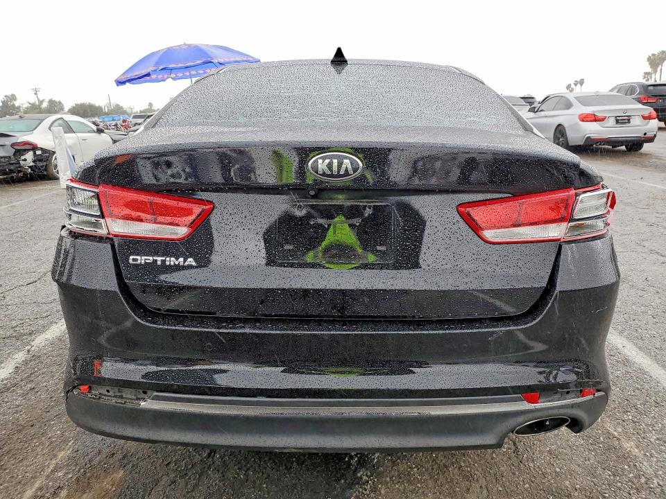Aukcja sprzedaży 2018 Kia Optima, vin: 5XXGT4L38JG252372, numer aukcji: 77595005