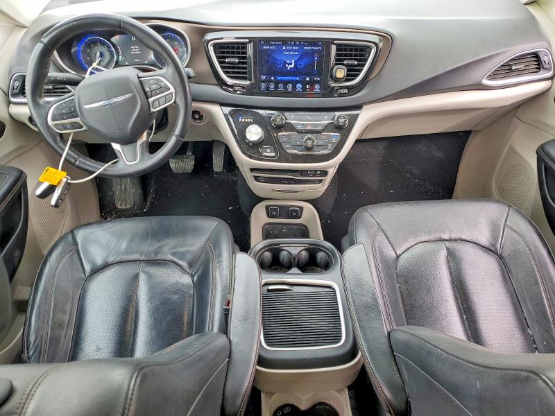 78125465 :رقم المزاد ، 2C4RC1EG0HR764121 vin ، 2017 Chrysler Pacifica مزاد بيع