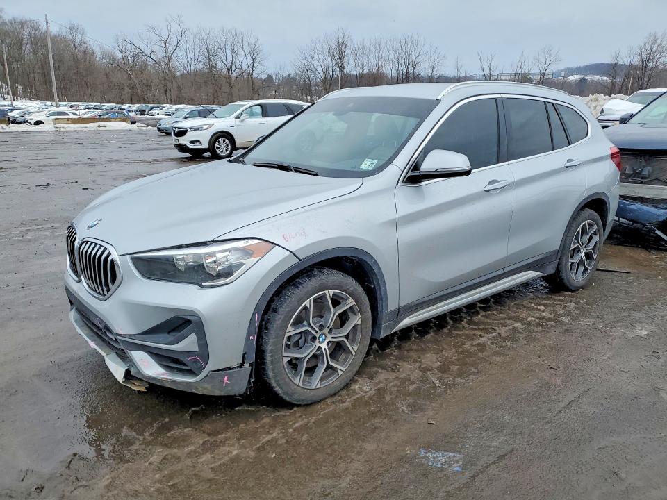 77068545 :رقم المزاد ، WBXJG7C09M5T30073 vin ، 2021 Bmw X1 مزاد بيع