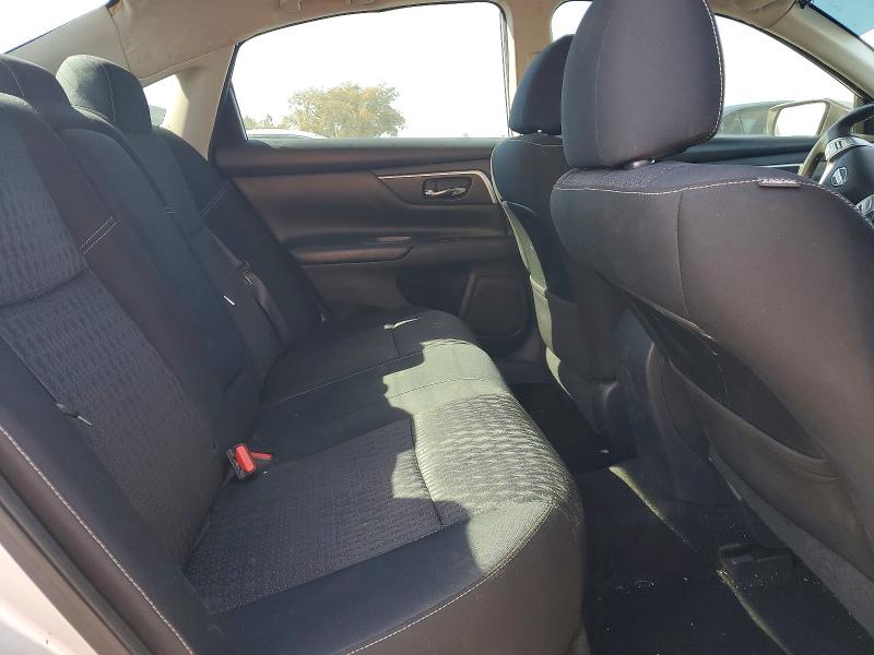 2017 Nissan Altima მანქანა იყიდება აუქციონზე, vin: 1N4AL3AP2HC167257, აუქციონის ნომერი: 77359755