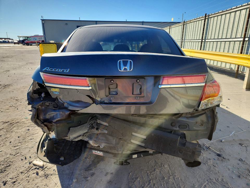 Aukcja sprzedaży 2011 Honda Accord, vin: 1HGCP2F79BA091504, numer aukcji: 77667905