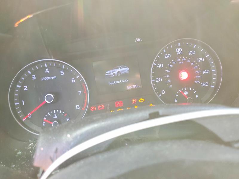 77577735 :رقم المزاد ، 3KPF24AD0KE101319 vin ، 2019 Kia Forte مزاد بيع