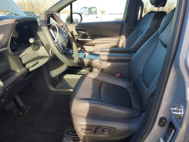 Продажа на аукционе авто 2025 Toyota Sienna, vin: 5TDCSKFC4SS167952, номер лота: 76776225